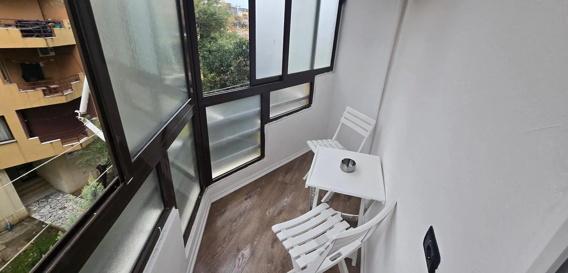 Serenity Apartment Tirana 0*,